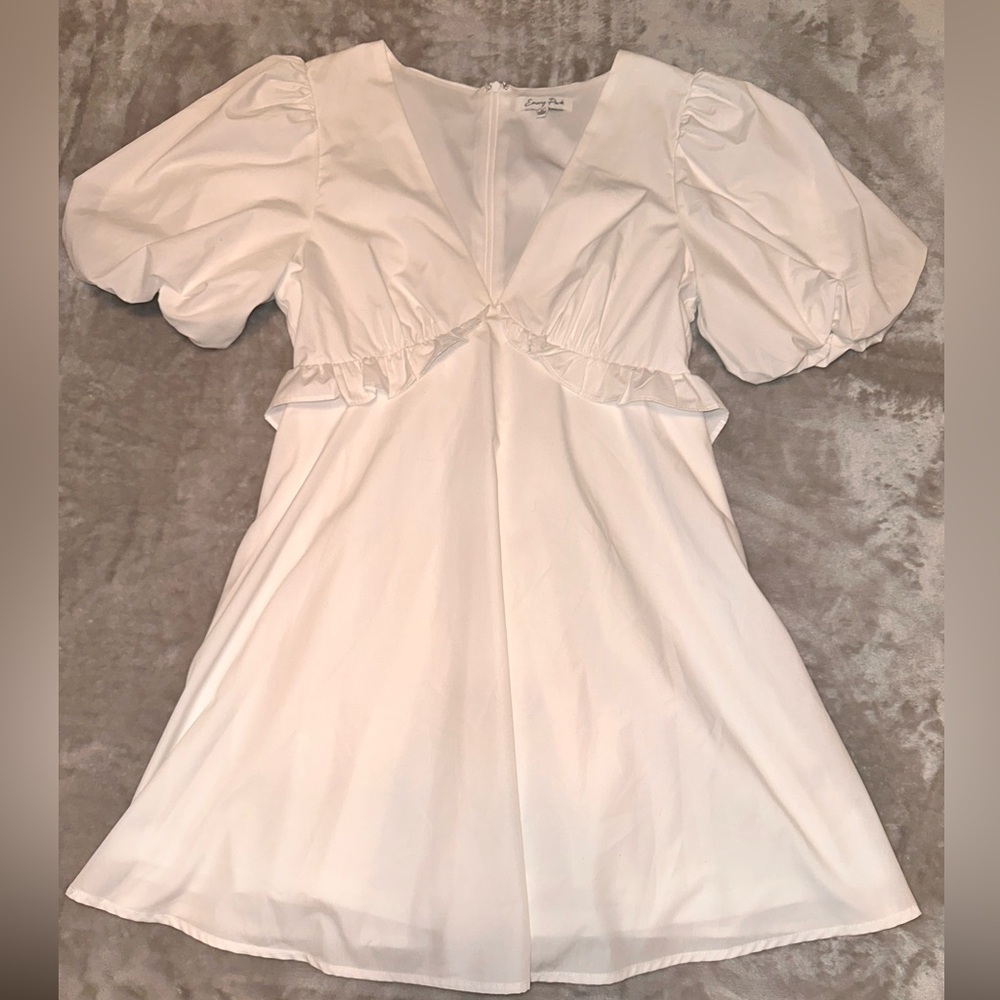 Puff sleeve dress